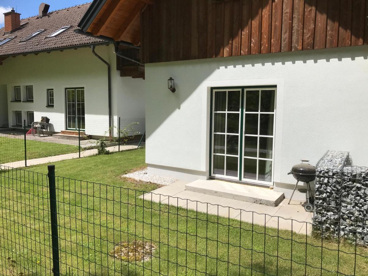 Platzhirsch Apartment Haus im Ennstal Exterior photo